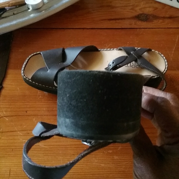 Sandals - Picture 4 of 6